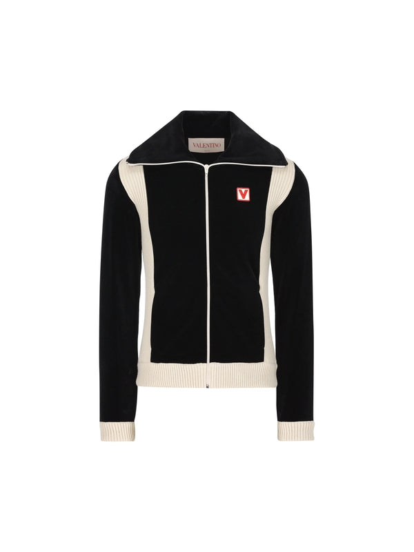 V Logo Patch Zip-up Jacket