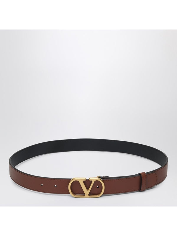 V Logo Signature Buckle Leather Belt