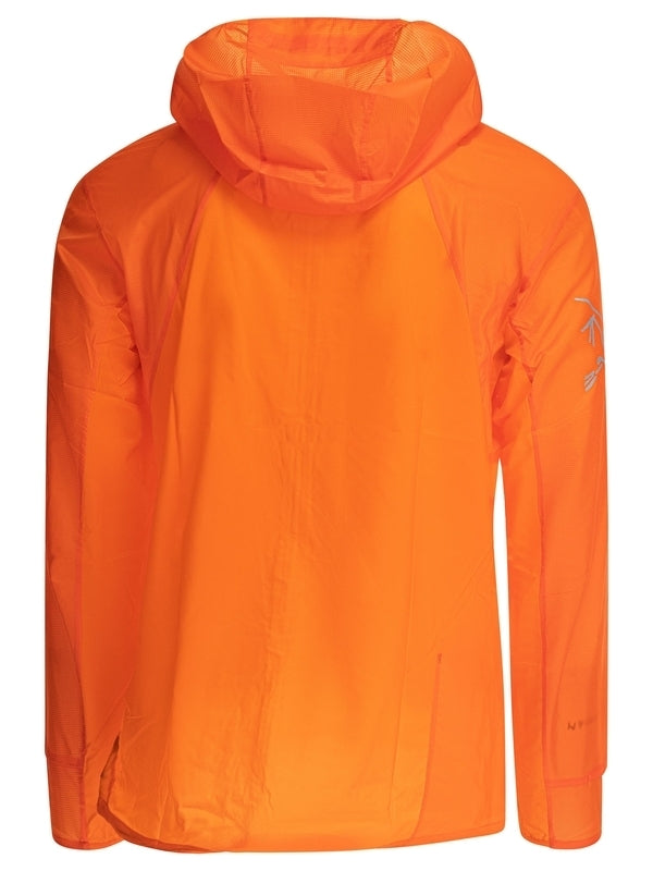 Norvan Logo Nylon Wind Breaker Jacket