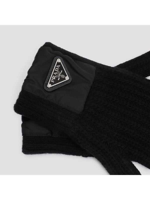 Triangle Logo Wool Blend
  Gloves