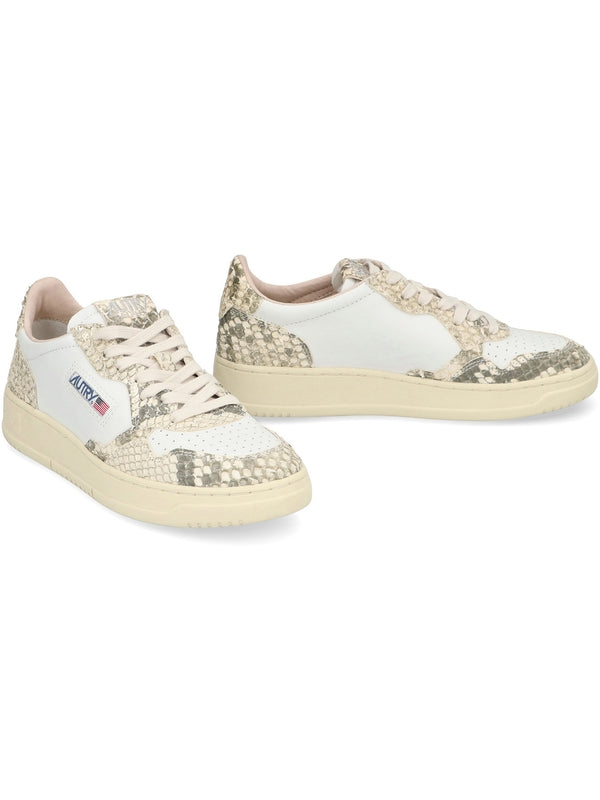 Medalist Snake Effect Sneakers