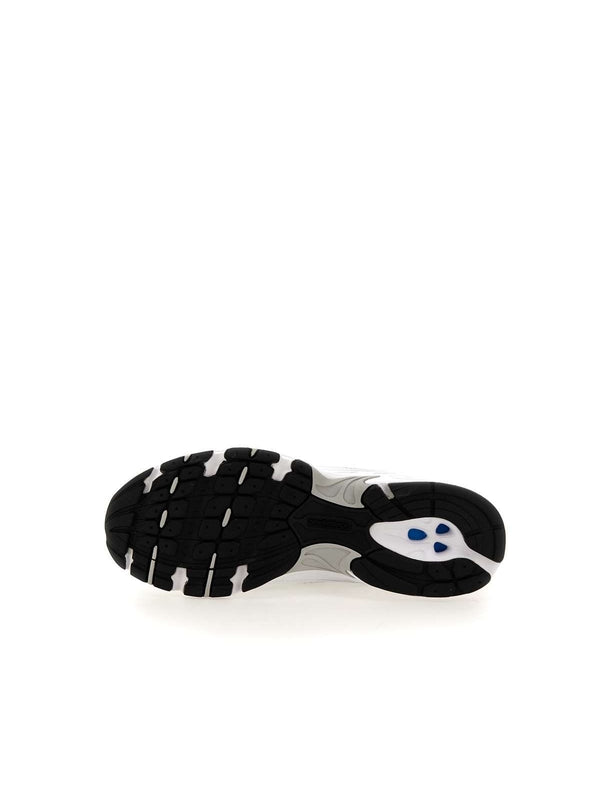 530 Low-Top Sneakers