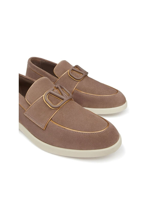 V Logo Leather Loafer