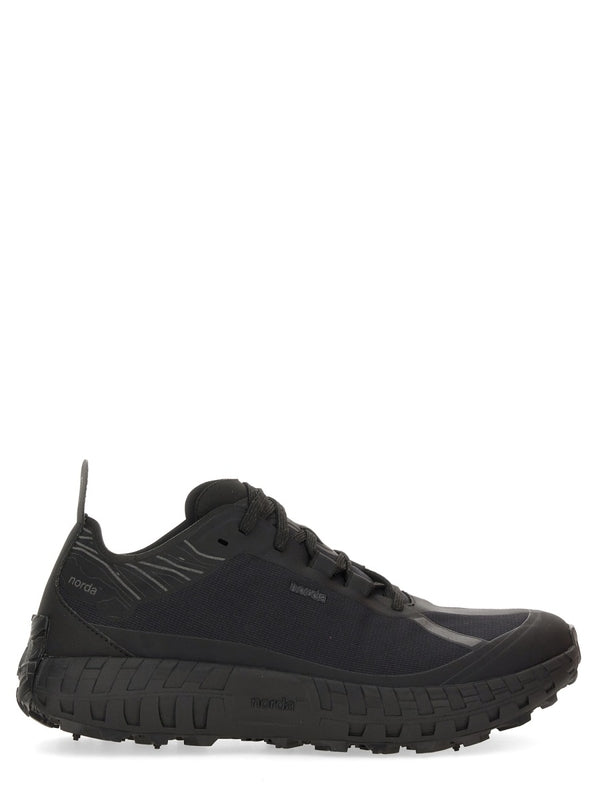 Norda Black Low Top Sneakers