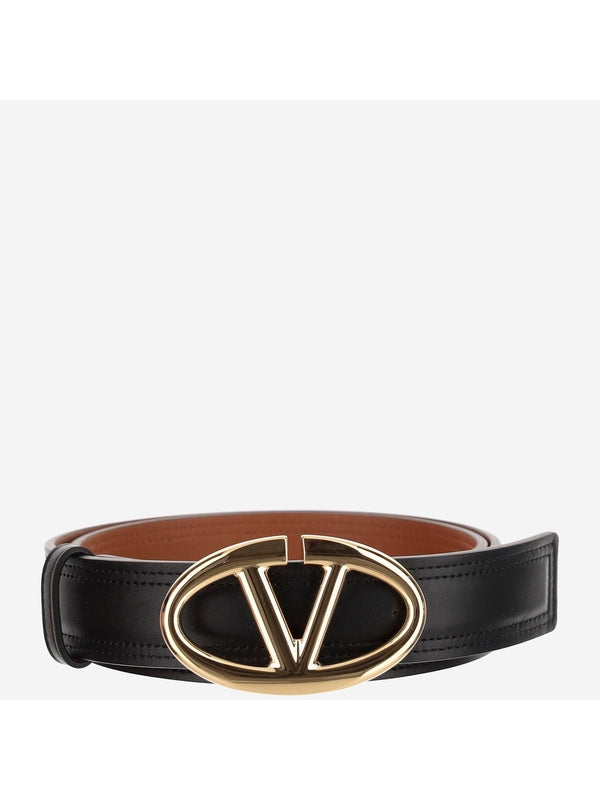 V Logo Buckle Leather Belt