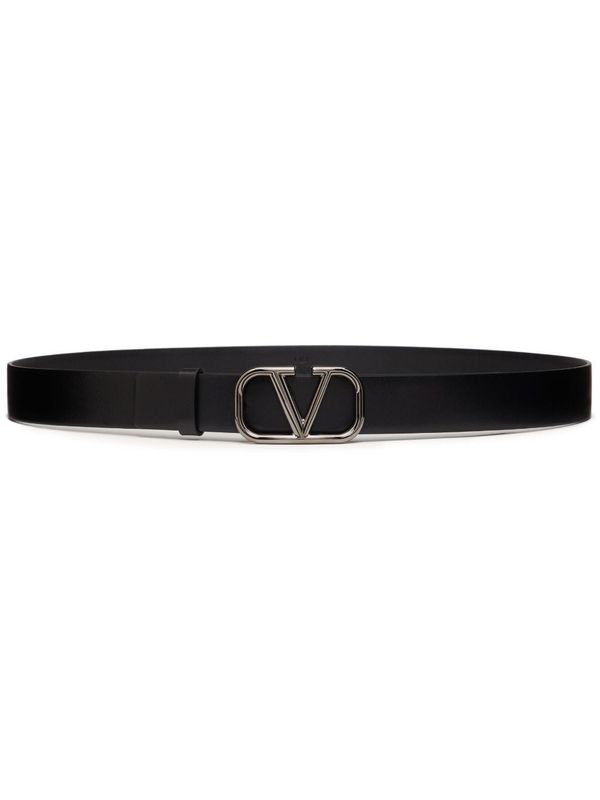 V Logo Buckle
  Leather Belt