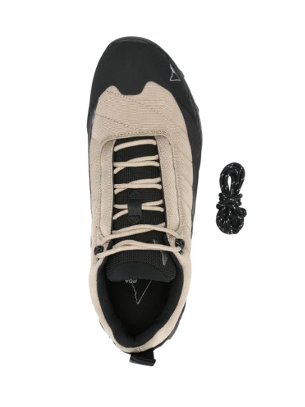 Catarina Low-Top Sneakers