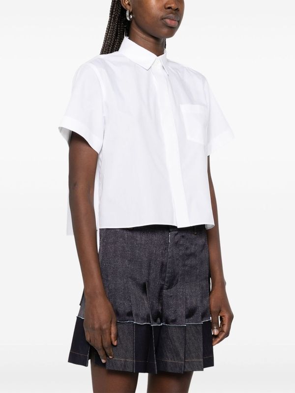 Back Slit Pleats T-shirt