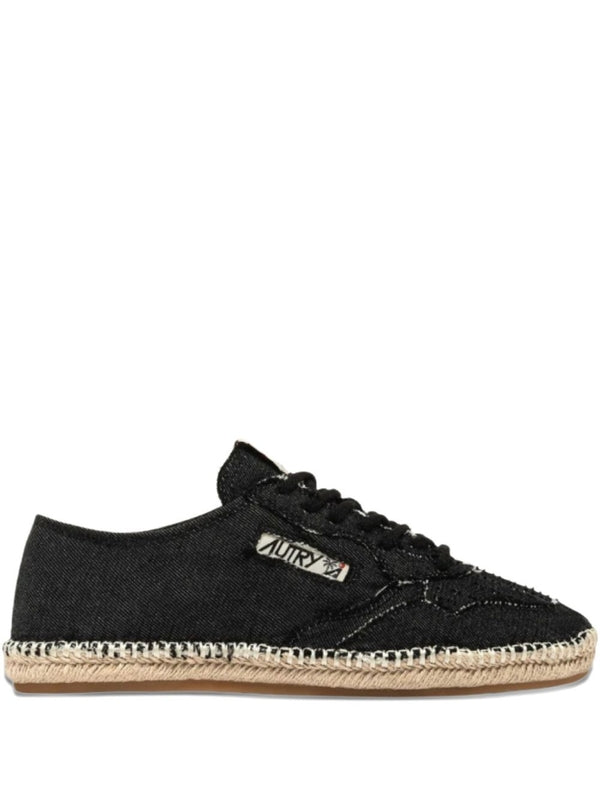 Autry Black Low Top Sneakers