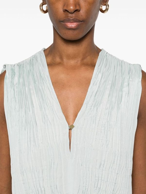 V-Neck Crinkle
  Sleeveless Top