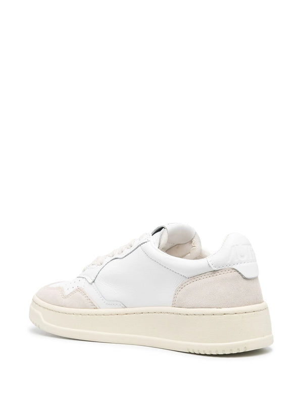 Medalist Low-Top Sneakers