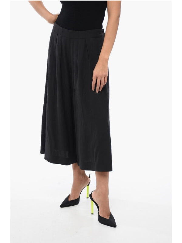 Wide Pleated Skirt