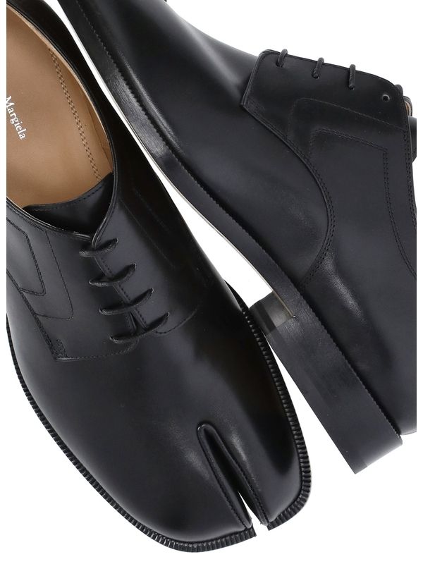 Tabi Leather Lace-Up Shoes