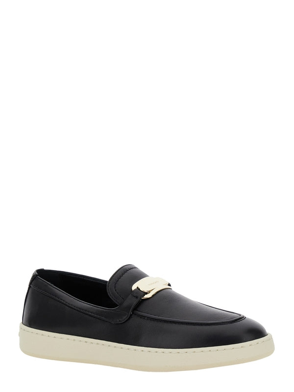 Crio Black Loafers with Logo Plaque in Leather Woman Low Top Sneakers