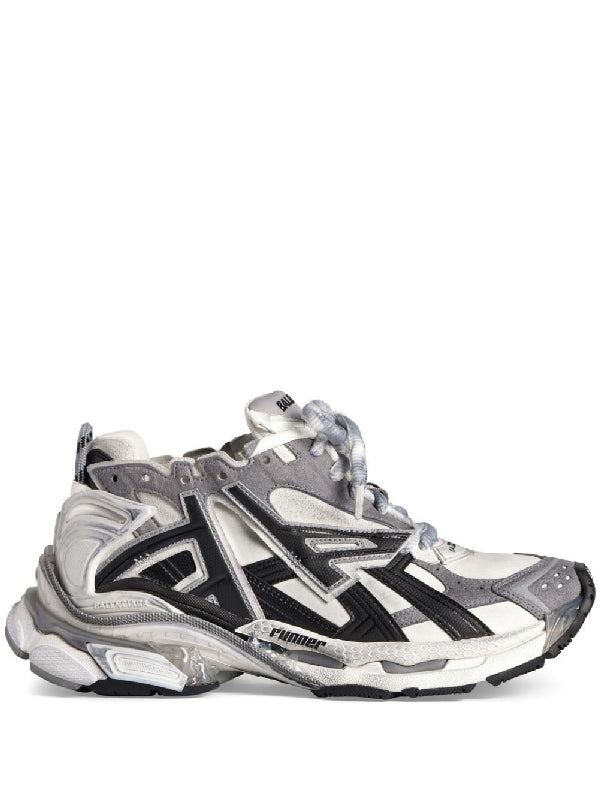 Runner Low-Top Sneakers