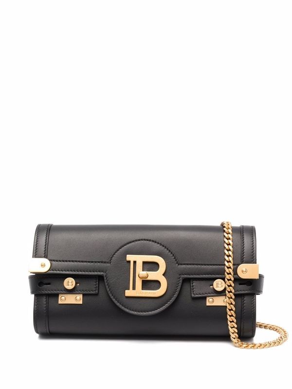 B Buzz 23 Leather Clutch Bag