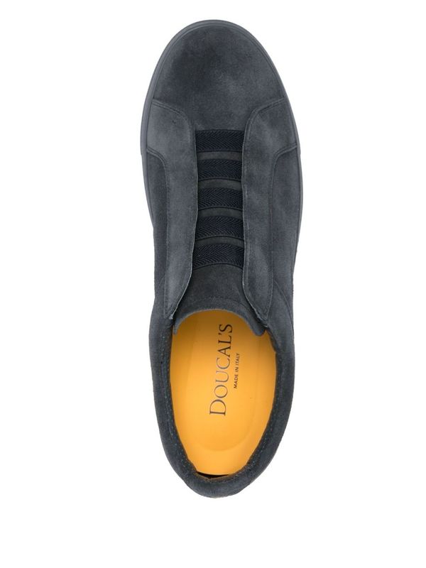 Roger Suede Low-Top Sneakers