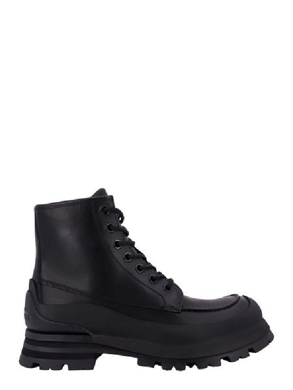 Wander Lace-up Leather Boots