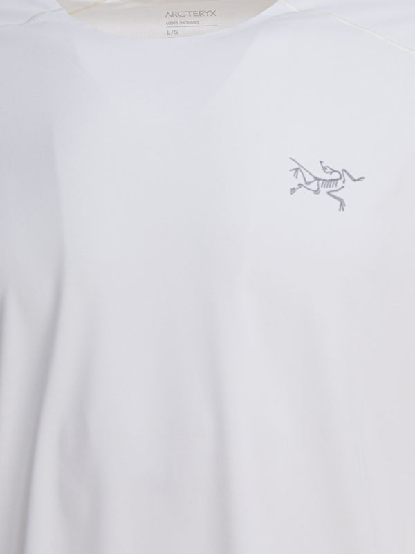 Chest Logo Short Sleeve T-shirt