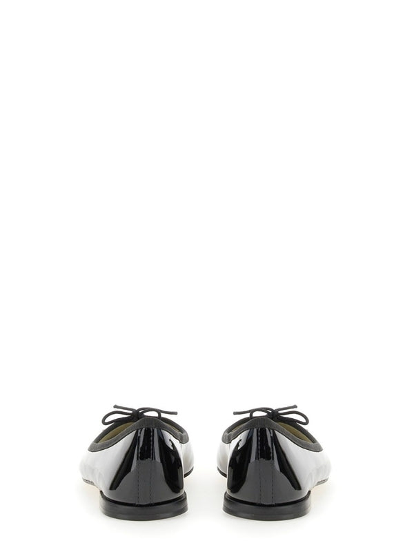 Cendrillon Calfskin Flat Shoes