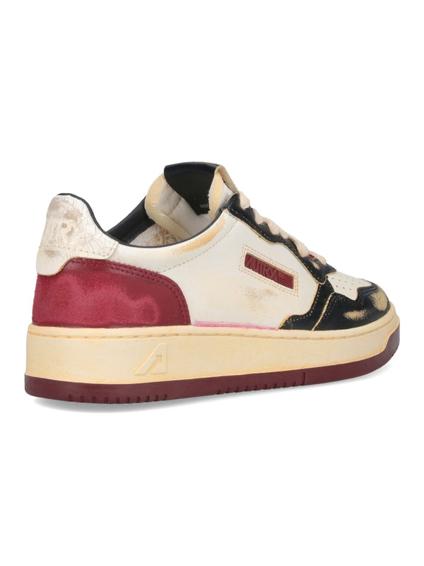 Super Vintage Medalist Sneakers