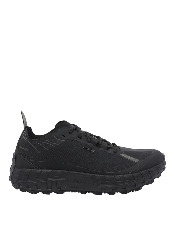 Norda Black Low Top Sneakers