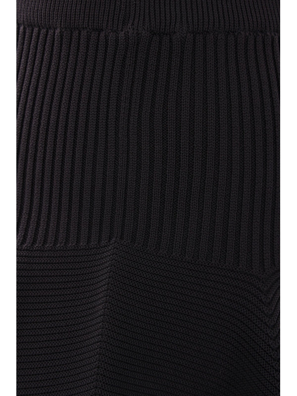 Pleats Detail Banding Skirt