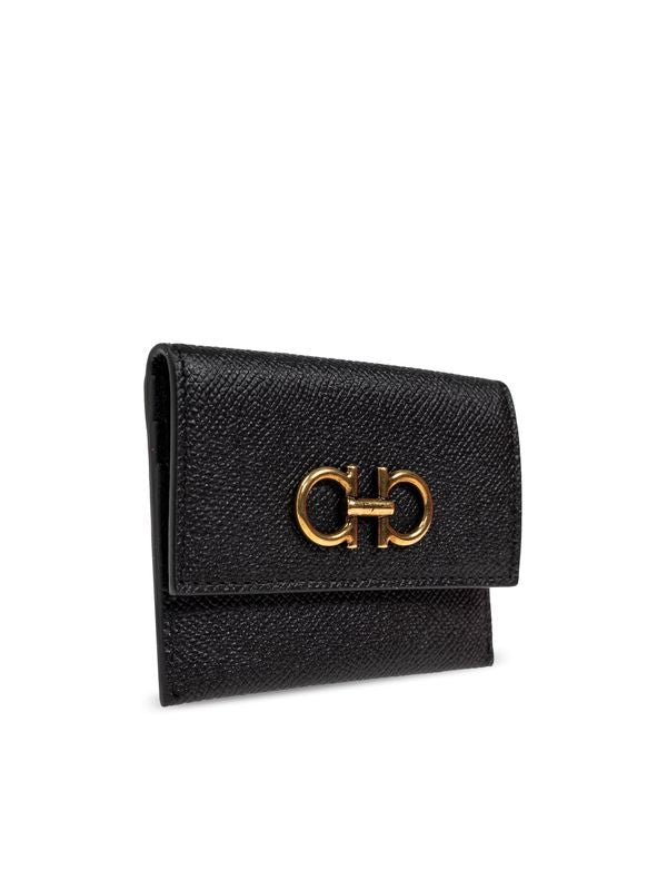 Gancini Logo
  Decorated Leather Card Holder