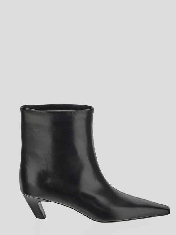 Arizona Pointed Toe Ankle Boots