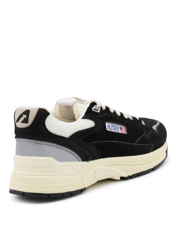 Autry Black Low Top Sneakers