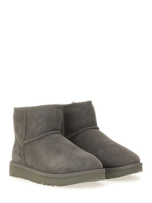 Classic Mini 2 Ugg Boots