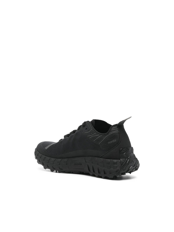Norda Black Low Top Sneakers