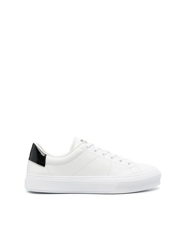 GIVENCHY - Sneaker Givenchy Low top Sneakers - Jente