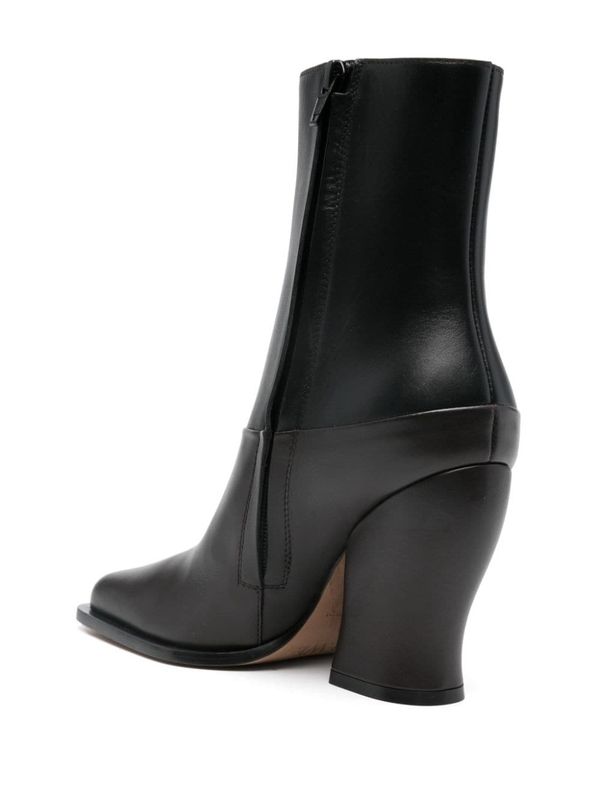 Onda Leather
  Ankle Boots