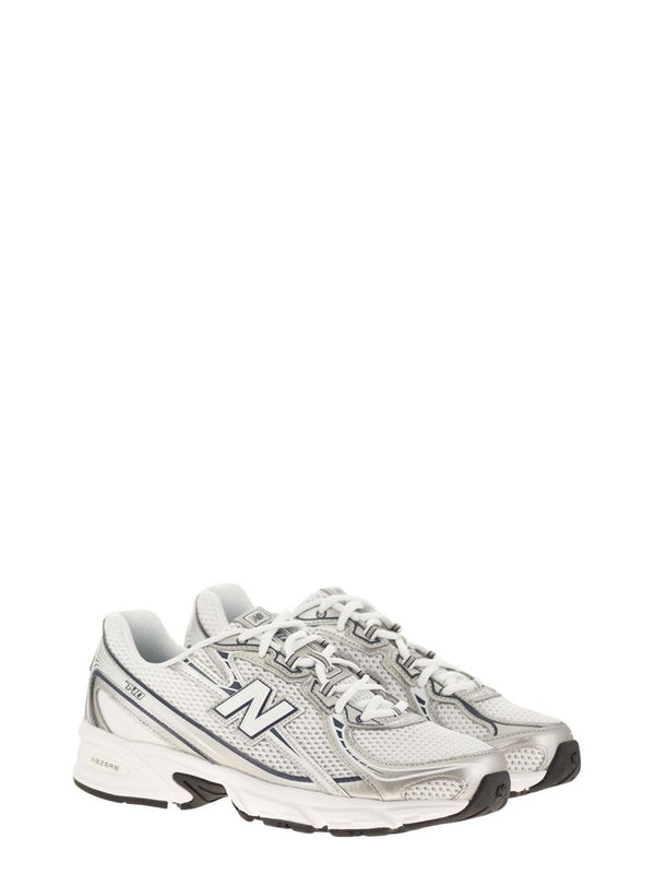 740 Leather Low-Top Sneakers