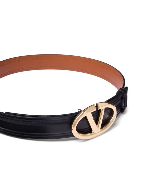 V Logo Leather Belt