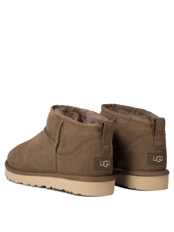 クラシック ウルトラミニ Ugg ブーツ