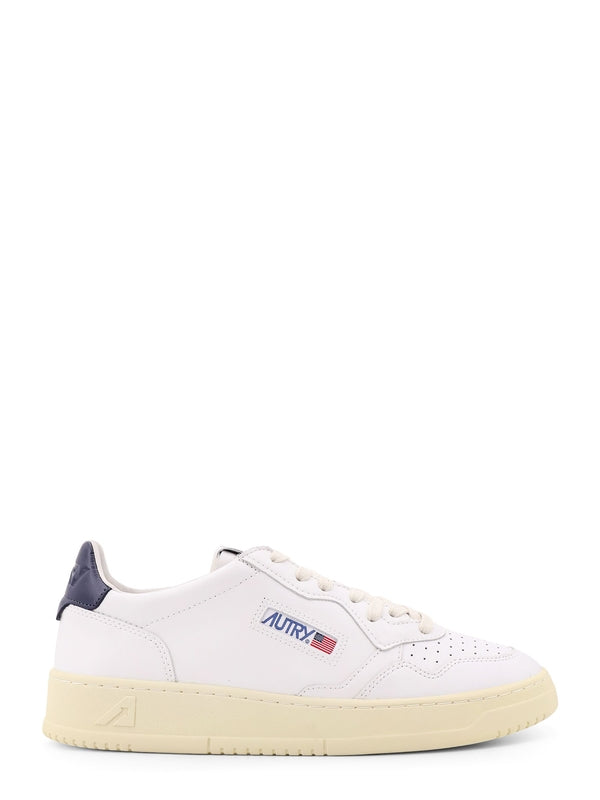 Medalist Low-Top Sneakers
