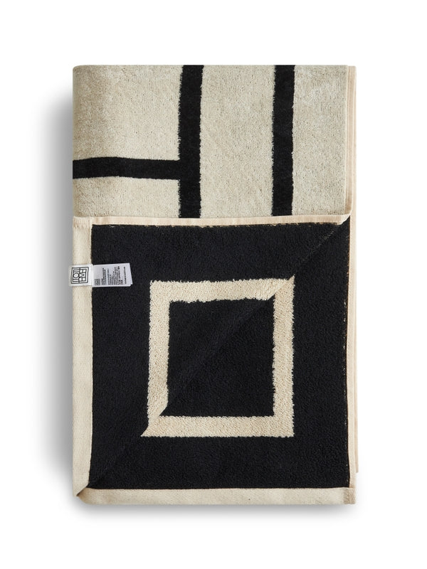 Toteme White Beach Accessories