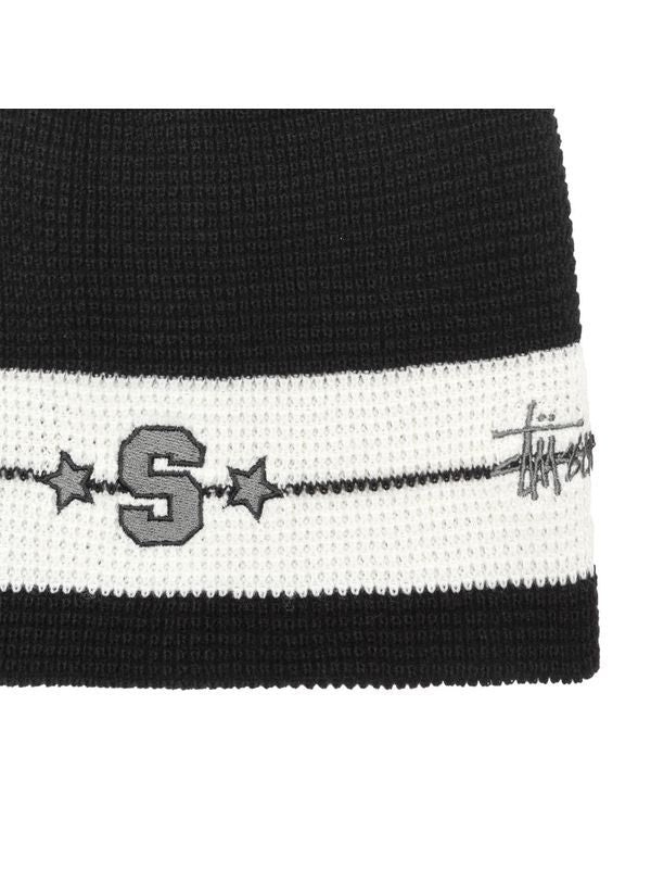 Logo Embroidered Detail Beanie