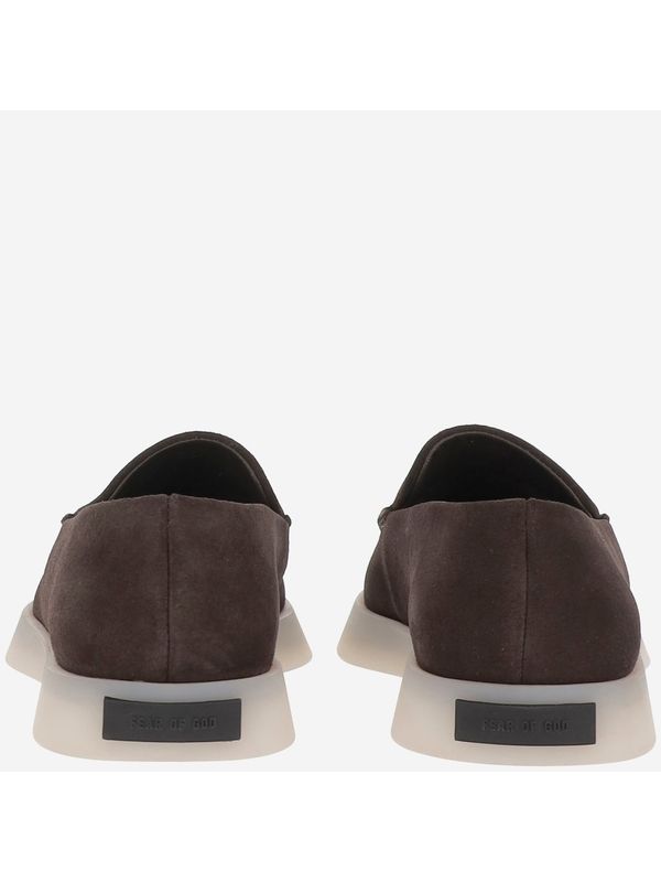 Round Toe Suede Loafers