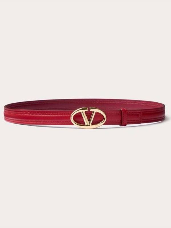 V Logo Buckle Leather Belt