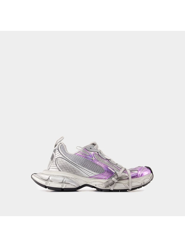 3XL ロートップスニーカー