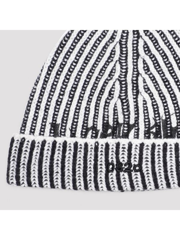 Logo Embroidered Chunky Wool Beanie