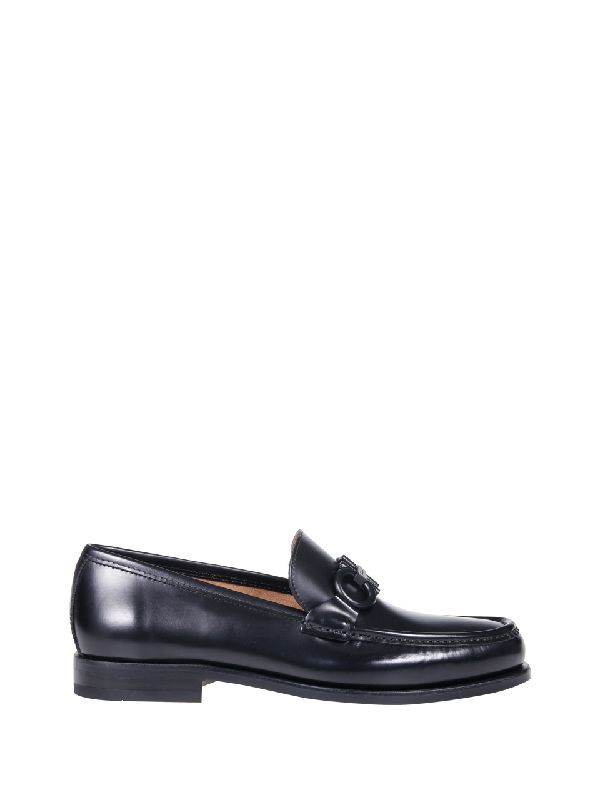 Tone-On-Tone Gancini Detail Loafers