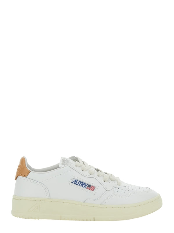 'Medalist' White Low Top Sneakers with Logo Patch on Tongue and Side in Leather Woman Low Top Sneakers