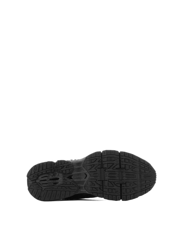 Mizuno Black Low Top Sneakers