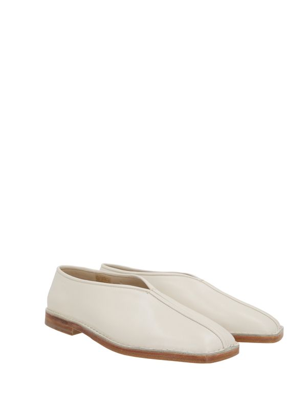 Chinese Leather Flat Loafers