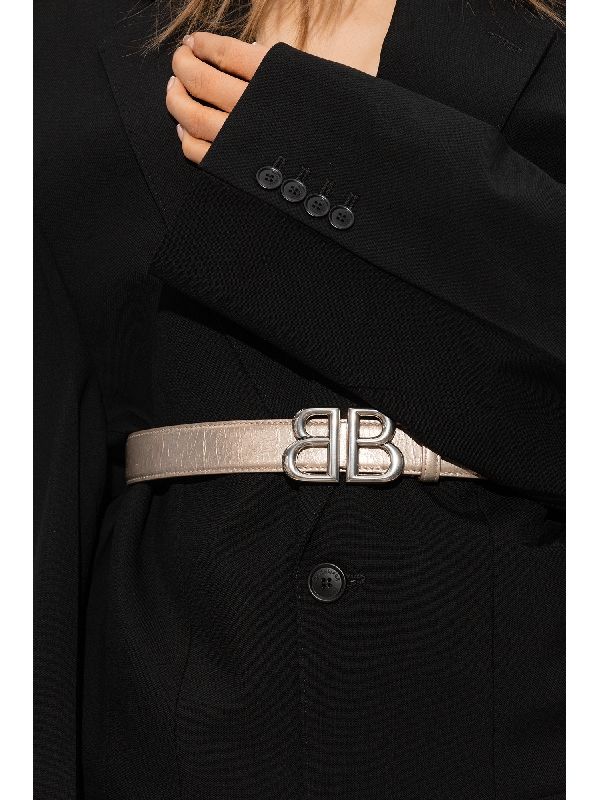 BB Logo Buckle
  Leather Belt