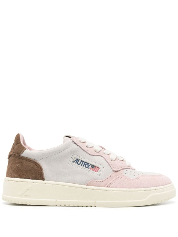 Medalist Suede Panel
  Sneakers